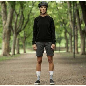 Sweet Protection Women's Medium Gray Chaser Bike Shorts Side Zipper Pocket NWT